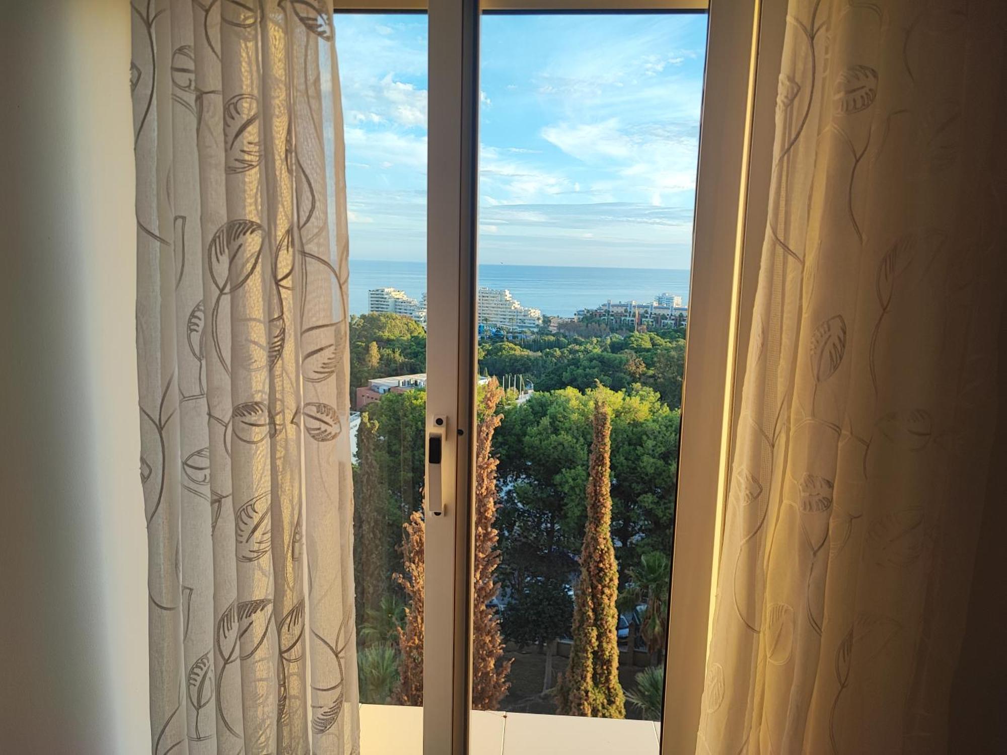 Hercules Paradise 531 Apartamento Con Vistas Al Mar Mediterraneo En Benalmadena A Pasos Del Centro Y Su Vibrante Zona Comercial Disfruta De Una Experiencia Unica En La Costa Del Sol Malaga Andalucia Well-Connected To The Airport Exteriér fotografie